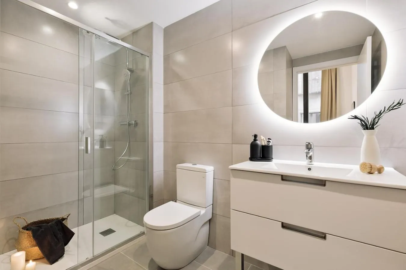Baronissi - 2 Bedrooms And Terrace In Ciutat Vella 바르셀로나