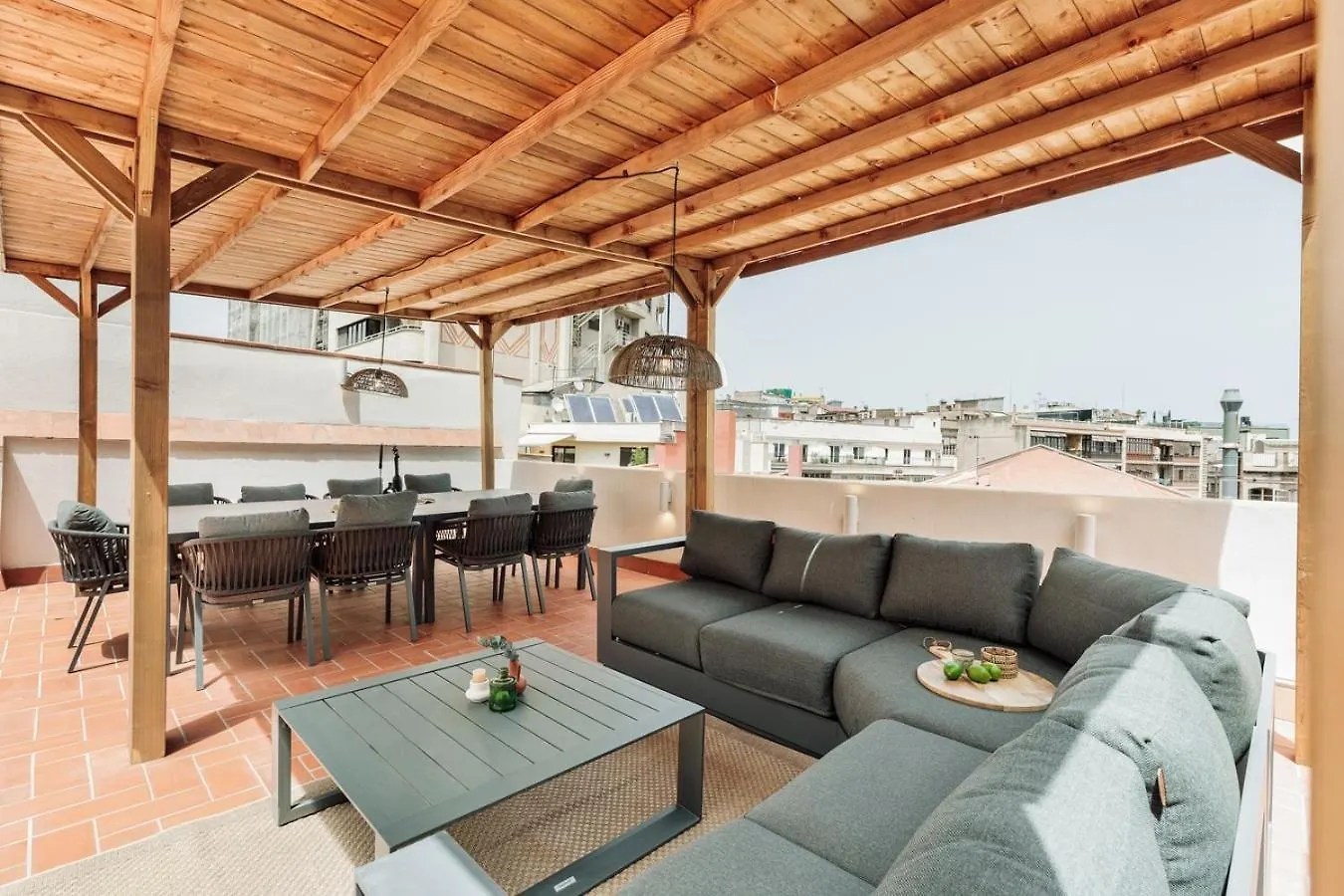 Baronissi - 2 Bedrooms And Terrace In Ciutat Vella Barcelona 0*,  Španělsko
